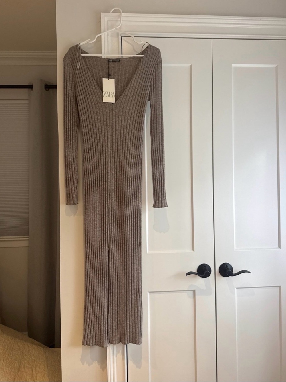 ZARA Ribbed V‑Neck Long Sleeve Midi Dress in Taupe